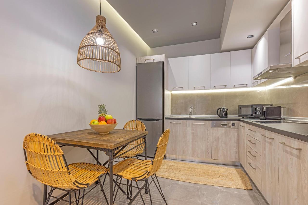 Elia & Anthos Deluxe Apartment